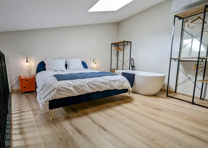 Loft D'albenas - Clim Et Bain Дом отдыха *
