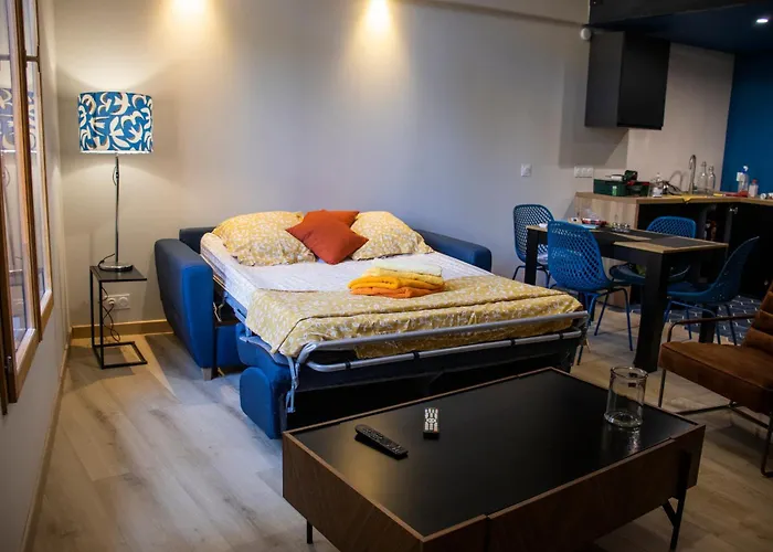 Дом отдыха Loft D'albenas - Clim Et Bain Loupian
